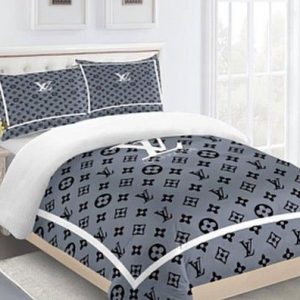 Louis Vuitton Customized Logo Brand Bedding Set Luxury Home Decor Bedspread Bedroom