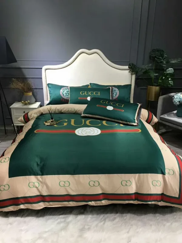 Gucci Dark Green Logo Brand Bedding Set Home Decor Luxury Bedroom Bedspread