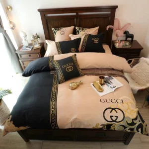 Gucci Logo Brand Bedding Set Home Decor Bedspread Luxury Bedroom