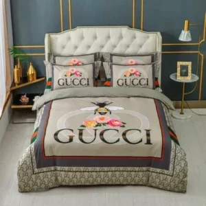 Gucci Bee Flower Logo Brand Bedding Set Bedroom Home Decor Bedspread Luxury