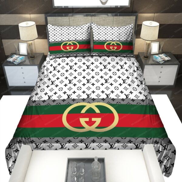 Gucci Louis Vuitton Symbol Logo Brand Bedding Set Luxury Home Decor Bedspread Bedroom