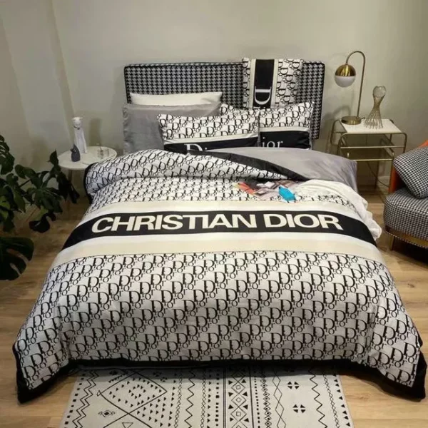 Christian Dior Logo Brand Bedding Set Home Decor Bedroom Luxury Bedspread