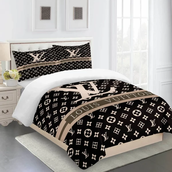 Louis Vuitton Logo Brand Bedding Set Home Decor Luxury Bedspread Bedroom