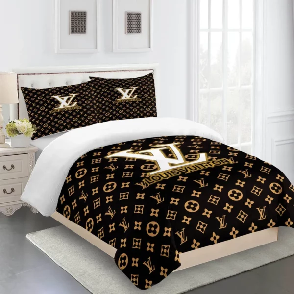 Louis Vuitton Logo Brand Bedding Set Luxury Bedspread Bedroom Home Decor