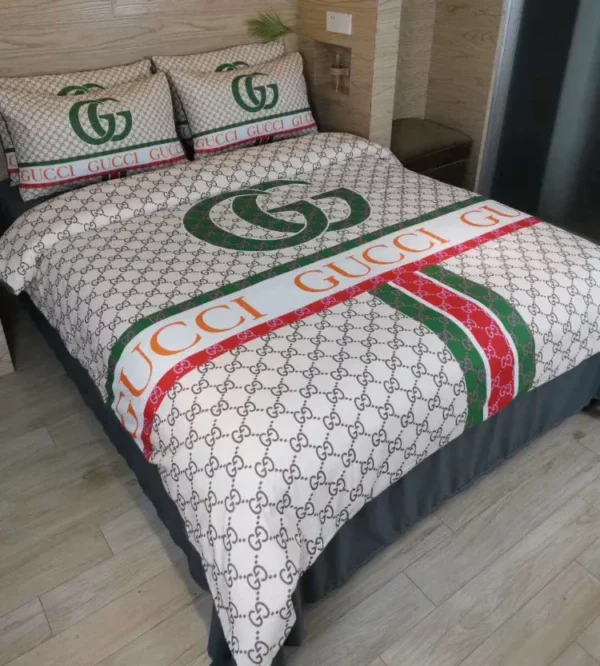 Gucci Logo Brand Bedding Set Luxury Bedspread Home Decor Bedroom