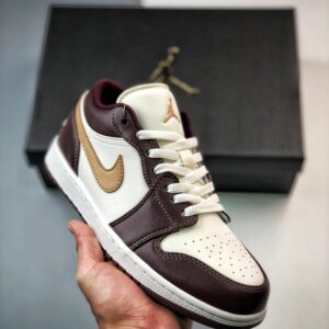 Air Jordan 1 Low Mocha Shadow Brown Sail DC0774-200 For Sale