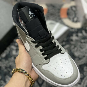 Air Jordan 1 Mid Black White Wolf Grey 554724-046 For Sale