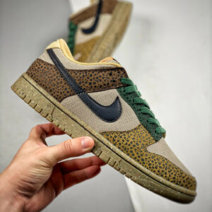 Nike Dunk Low Safari Cacao Wow Off Noir-Gorge Green DX2654-200 For Sale