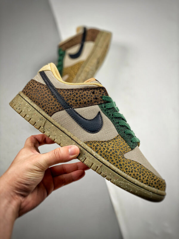 Nike Dunk Low Safari Cacao Wow Off Noir-Gorge Green DX2654-200 For Sale