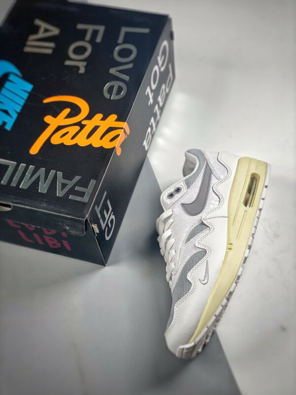 Patta Nike Air Max 1 White Silver DQ0299-100 For Sale