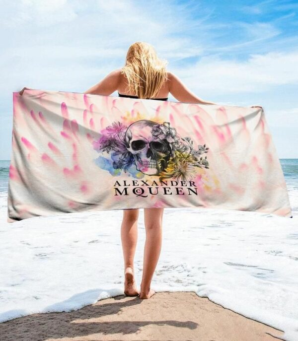 Alexander Mcqueen Beach Towel Luxury Summer Item Accessories Soft Cotton Fashion