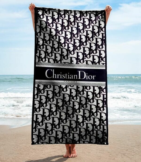 Dior Beach Towel Luxury Summer Item Fashion Soft Cotton Accessories