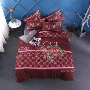 Gucci Logo Brand Bedding Set Bedspread Luxury Bedroom Home Decor