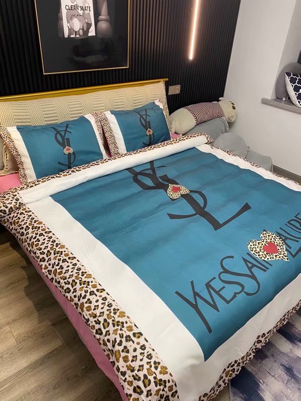 Ysl Logo Brand Bedding Set Home Decor Bedroom Bedspread Luxury