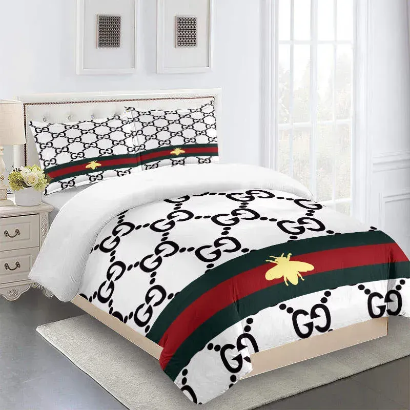 Gucci Logo Brand Bedding Set Bedspread Bedroom Home Decor Luxury