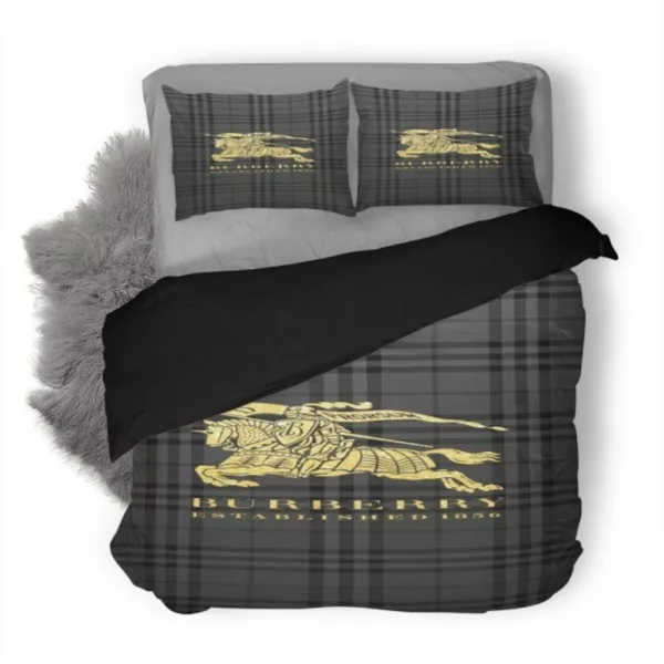 Burberry Dark Logo Brand Bedding Set Luxury Home Decor Bedroom Bedspread