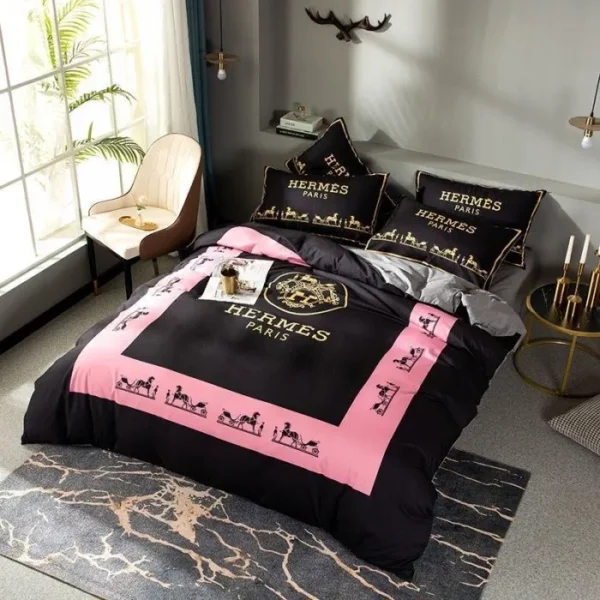 Hermes Paris Pink Black Logo Brand Bedding Set Luxury Bedspread Bedroom Home Decor