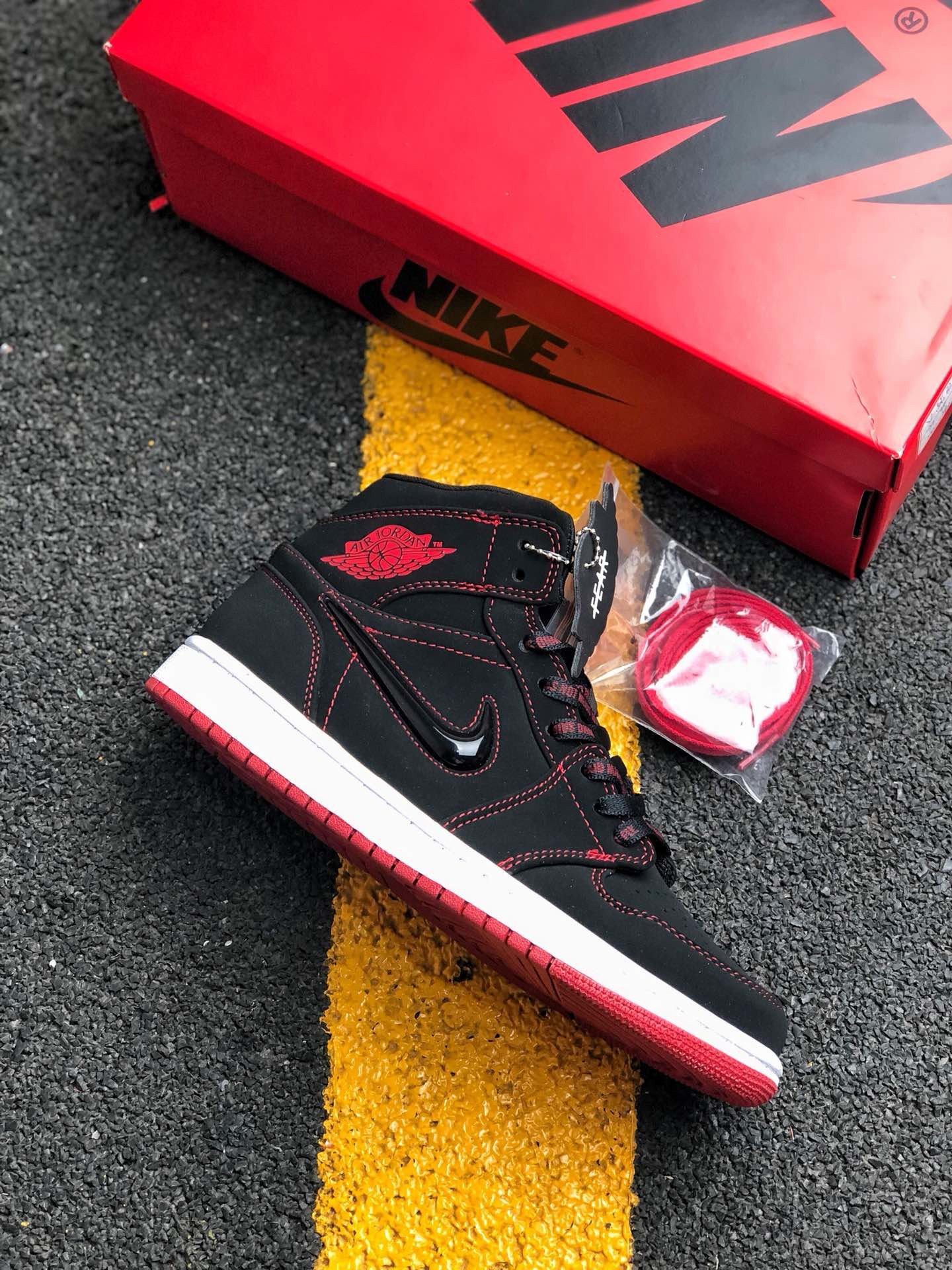 Air Jordan 1 Mid Fearless Black Gym Red-White For Sale