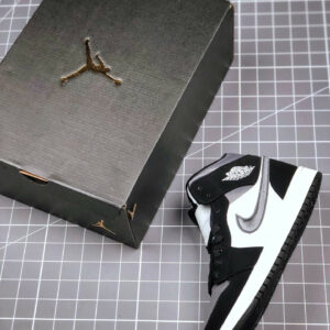 Air Jordan 1 Mid Satin 852542-011 For Sale