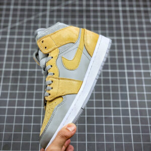 Air Jordan 1 Mid Grey Bone DA4666-001 For Sale