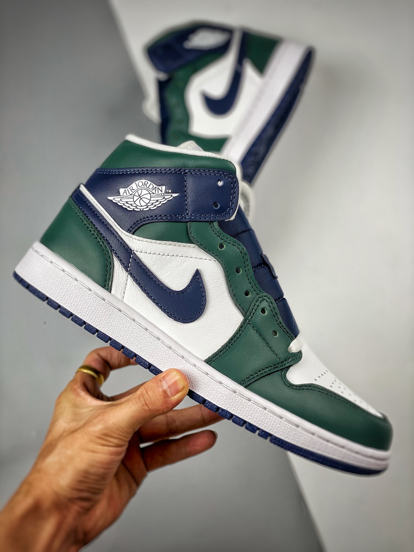 Air Jordan 1 Mid Seattle Seahawks Green Midnight Navy-White DZ5326-300 For Sale