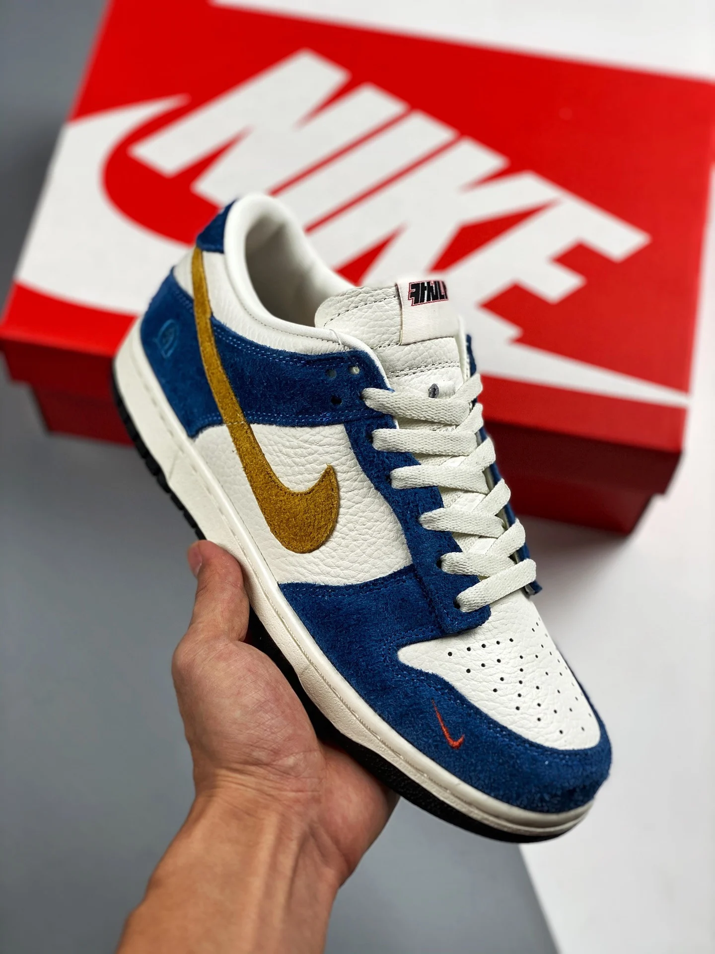 Kasina x Nike Dunk Low Sail University Gold-Industrial Blue For Sale