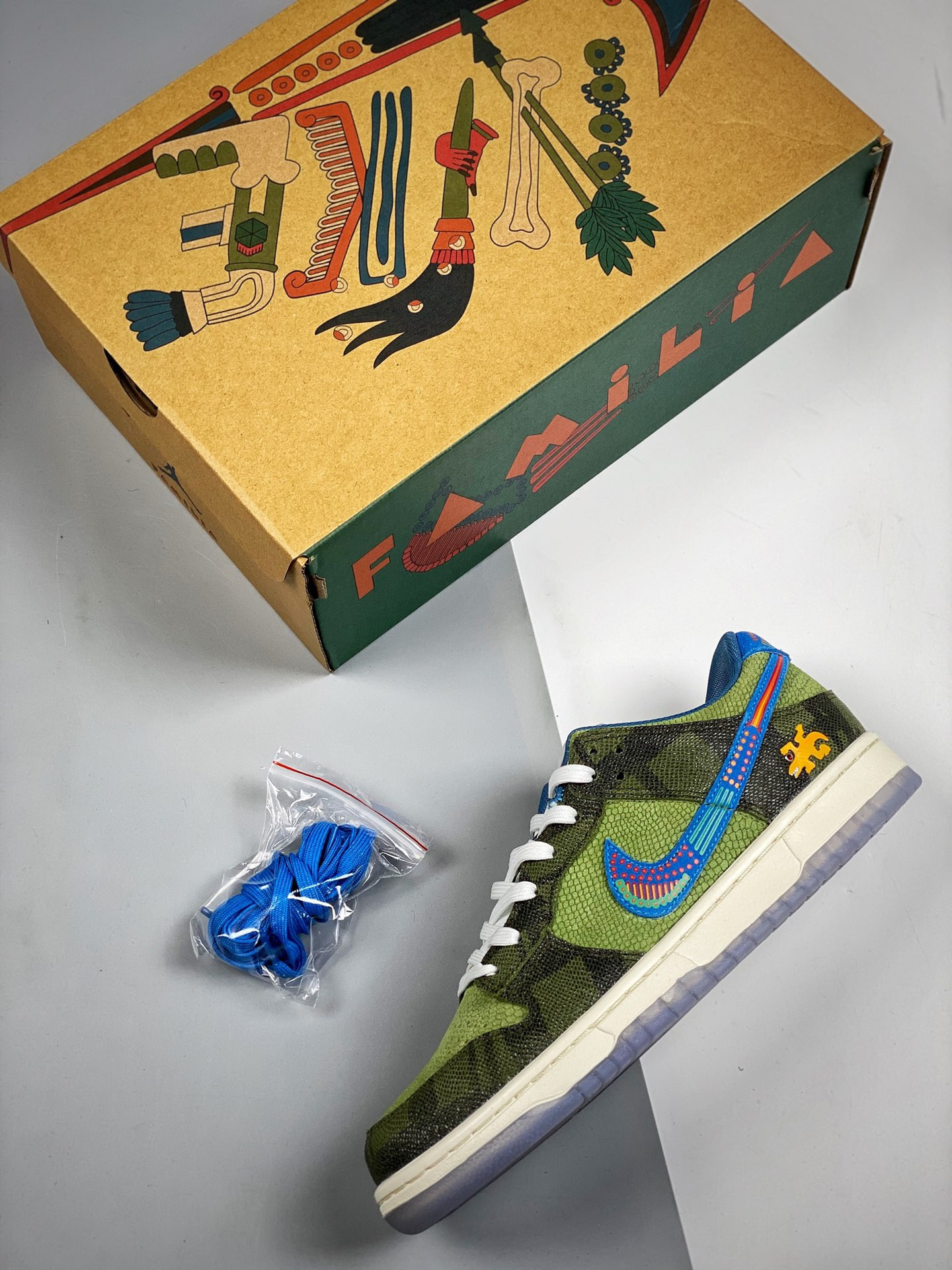 Nike Dunk Low Siempre Familia DO2160-335 For Sale