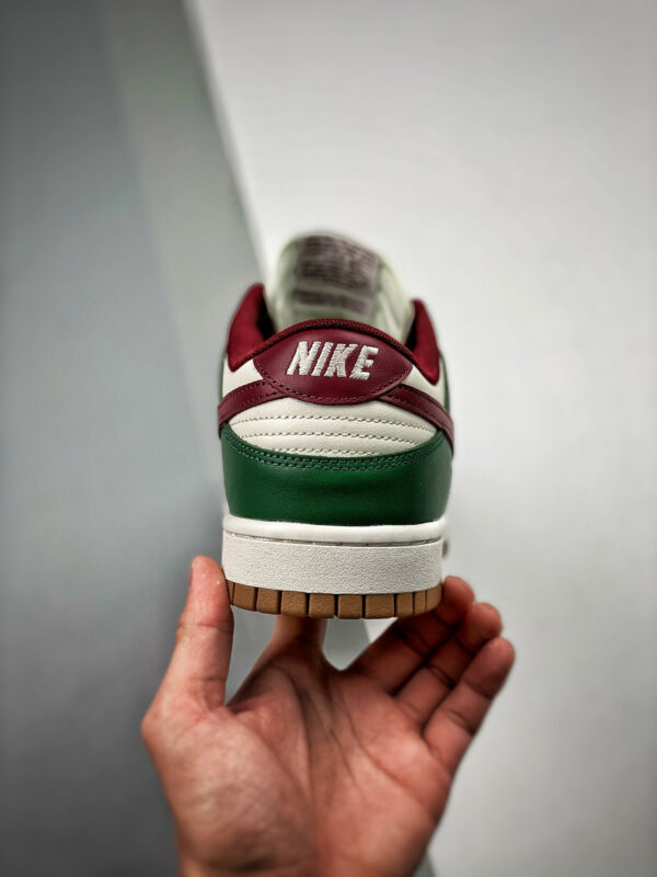 Nike Dunk Low Gorge Green White-Team Red-Gum Medium Brown For Sale