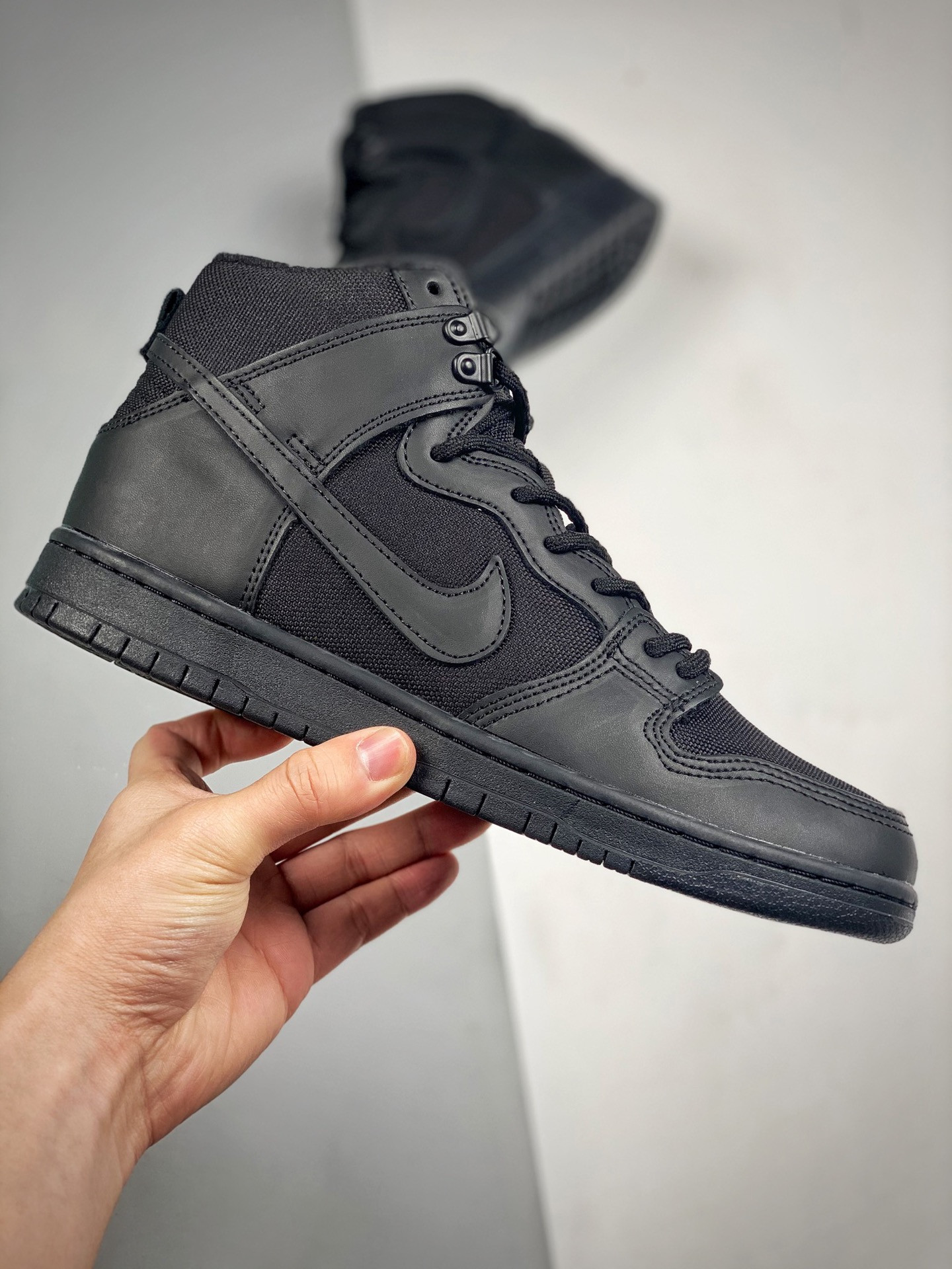 Nike SB Dunk High Triple Black 923110-001 For Sale