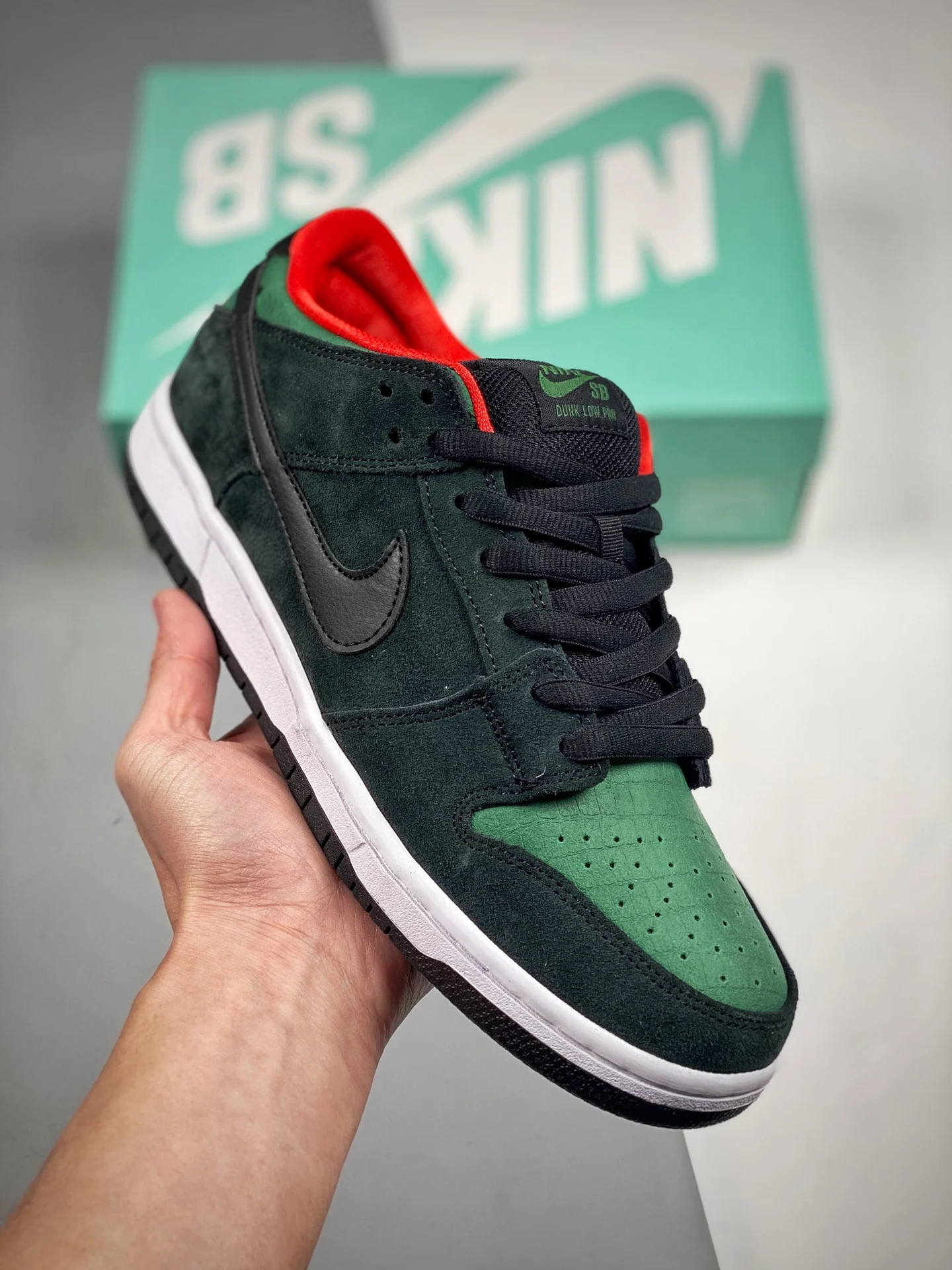 Nike SB Dunk Low Pro Reptile Black George Green For Sale