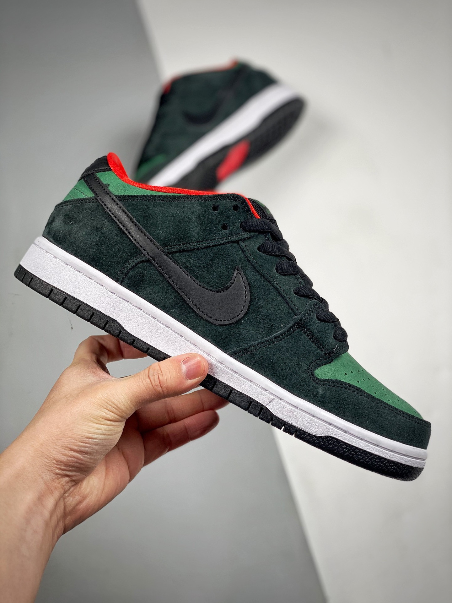 Nike SB Dunk Low Pro Reptile Black George Green For Sale