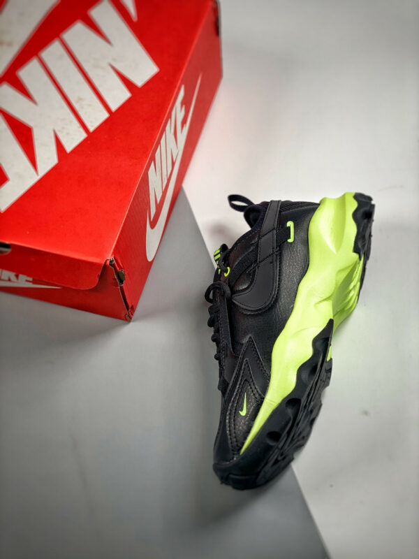 Nike TC 7900 Black Ghost Green DD9681-001 For Sale