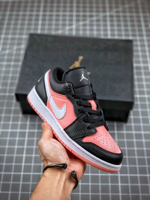 Air Jordan 1 Low Dark Smoke Grey White-Pink Quartz For Sale