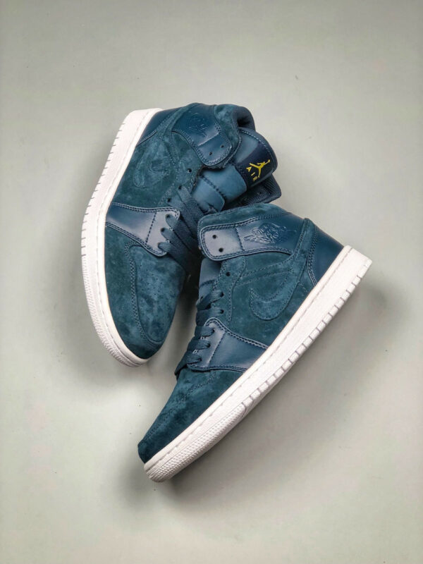 Air Jordan 1 Mid Armory Navy 554724-421 For Sale