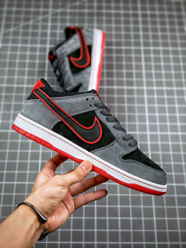 Ishod Wair x Nike SB Dunk Dark Grey University Red White Black