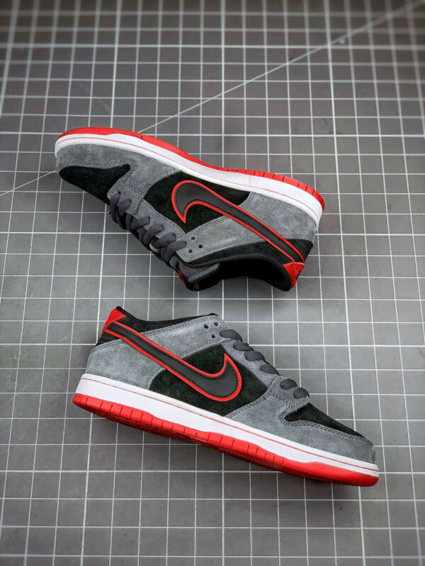 Ishod Wair x Nike SB Dunk Dark Grey University Red White Black