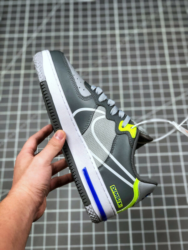 Nike Air Force 1 React Wolf Grey White-Smoke Grey CD4366-002 For Sale