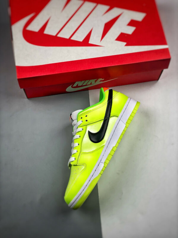 Nike Dunk Low Glow in the Dark Venom Green Black-Glow FJ4610-702 For Sale