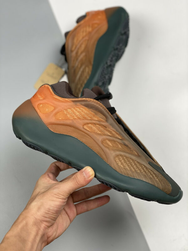 Adidas YEEZY 700 V3 Copper For Sale