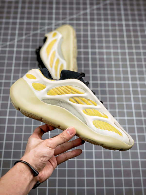 Adidas Yeezy 700 V3 Safflower G54853 For Sale