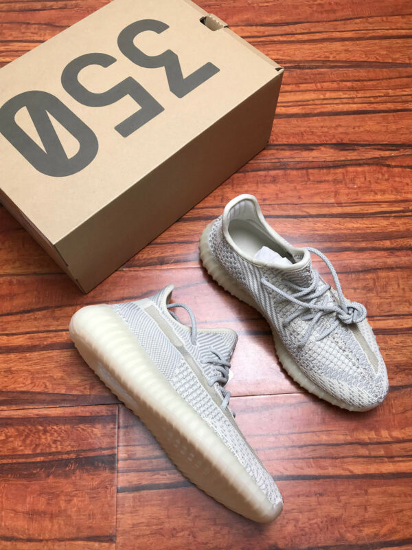 Adidas Yeezy Boost 350 V2 Lundmark FU9161 For Sale