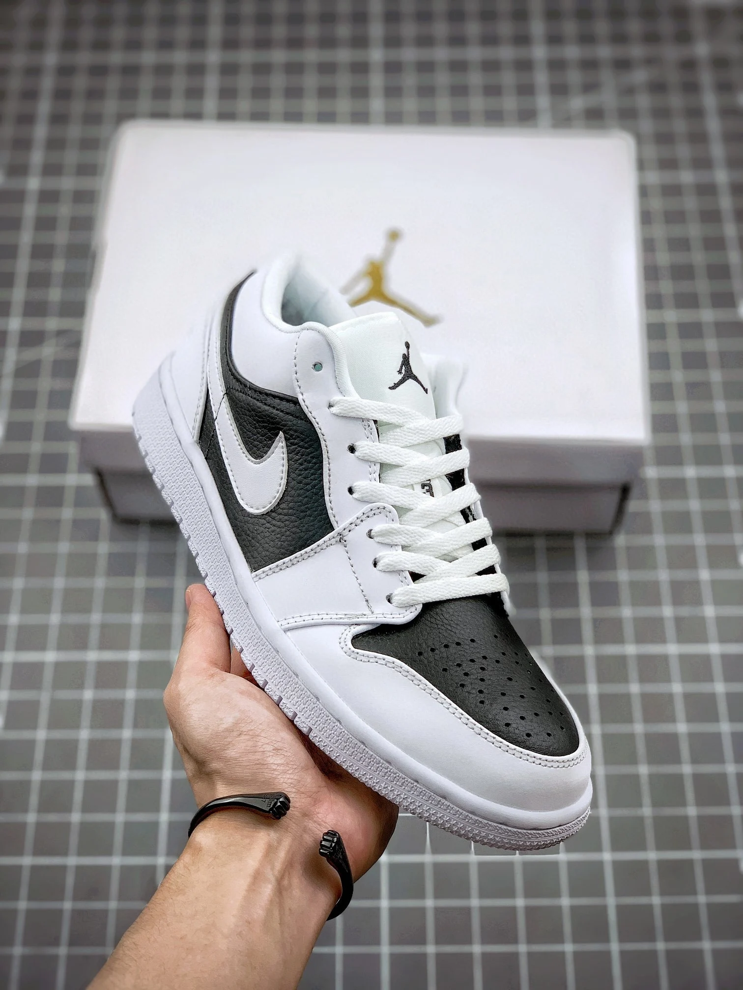 Air Jordan 1 Low Panda White Black For Sale