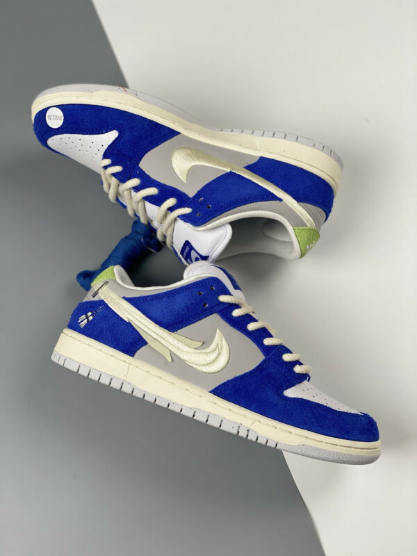 Fly Streetwear x Nike SB Dunk Low Game Royal Sail-Grey DQ5130-400 For Sale