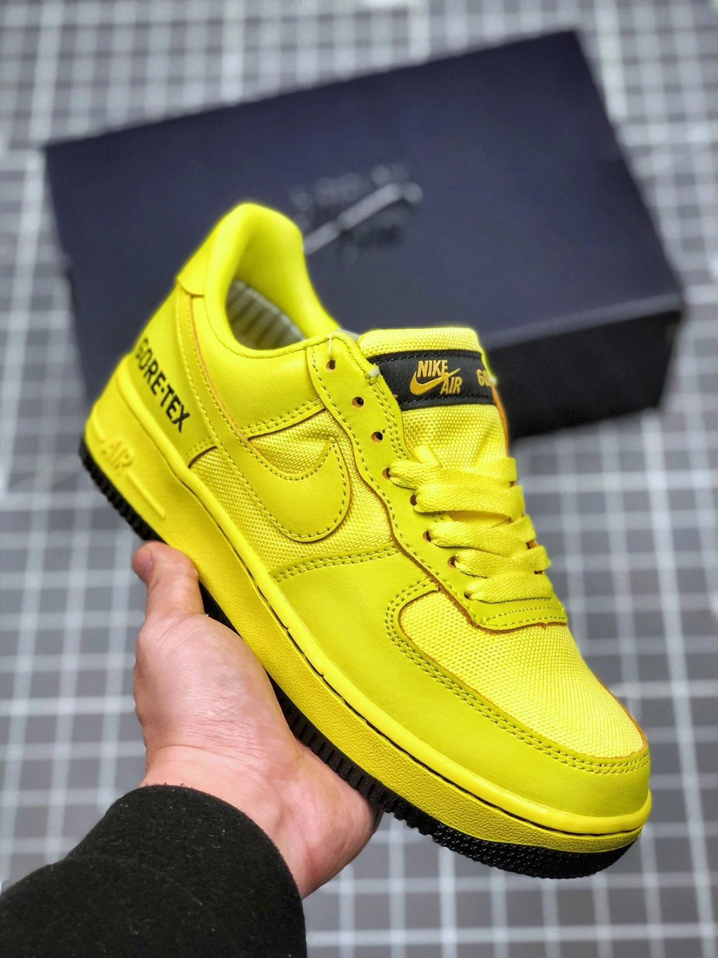 Nike Air Force 1 GORE-TEX Dynamic Yellow Black For Sale