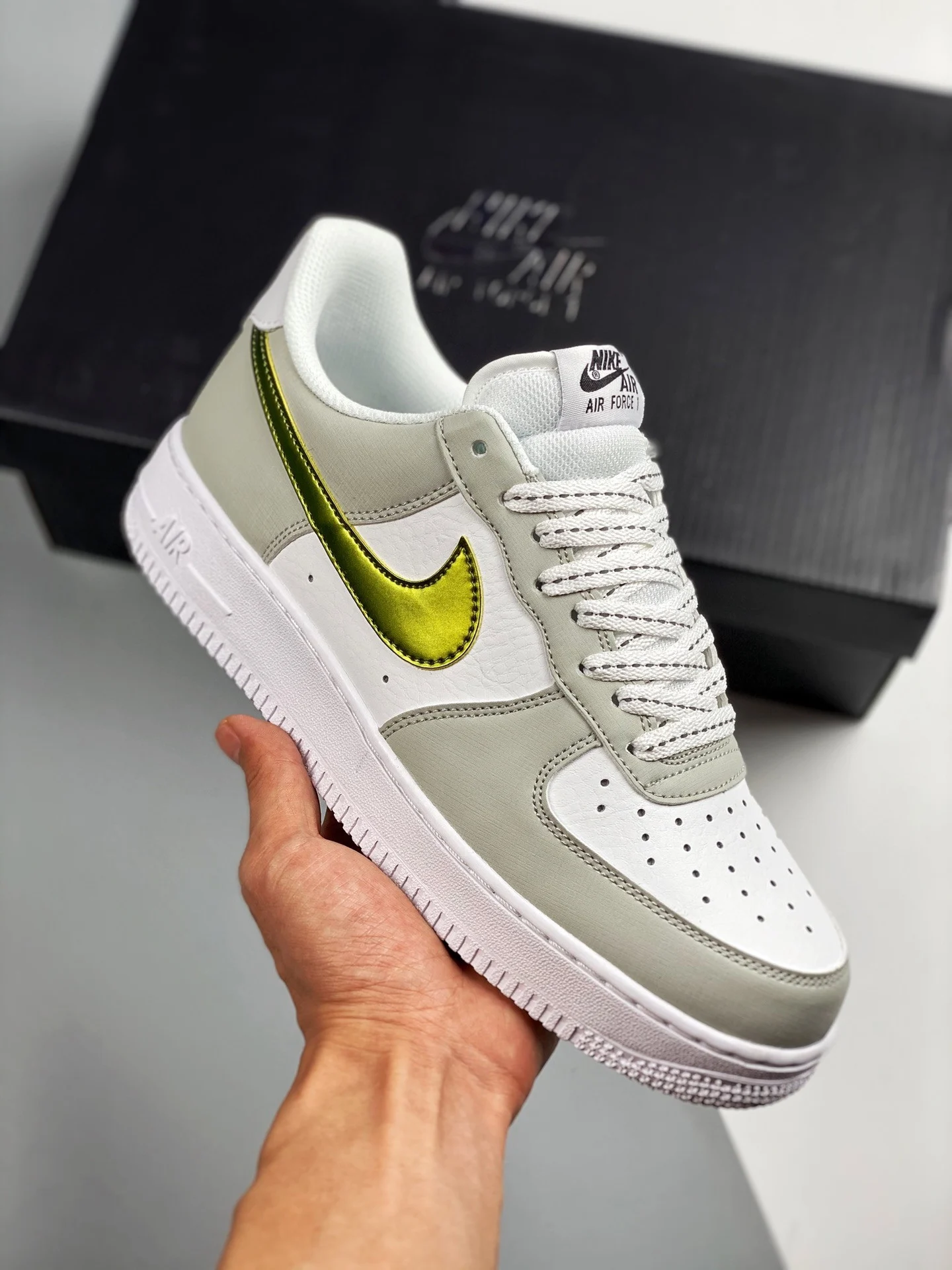 Nike Air Force 1 Metallic Summit White DC9029-100 For Sale