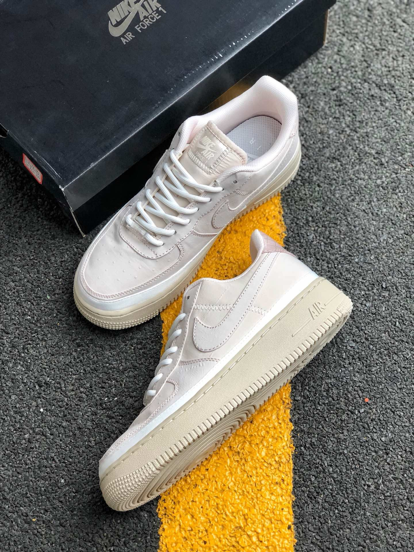 Nike Air Force 1 WMNS Soft Pink AA0287-604 For Sale