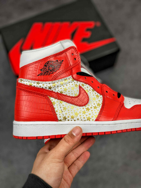 Supreme x Air Jordan 1 High Stars Varsity Red For Sale