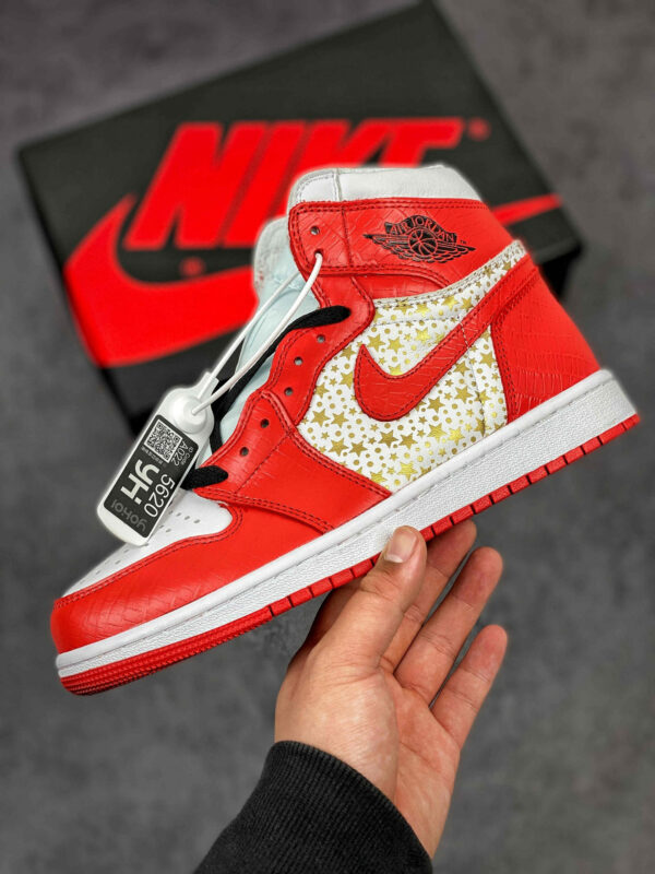 Supreme x Air Jordan 1 High Stars Varsity Red For Sale