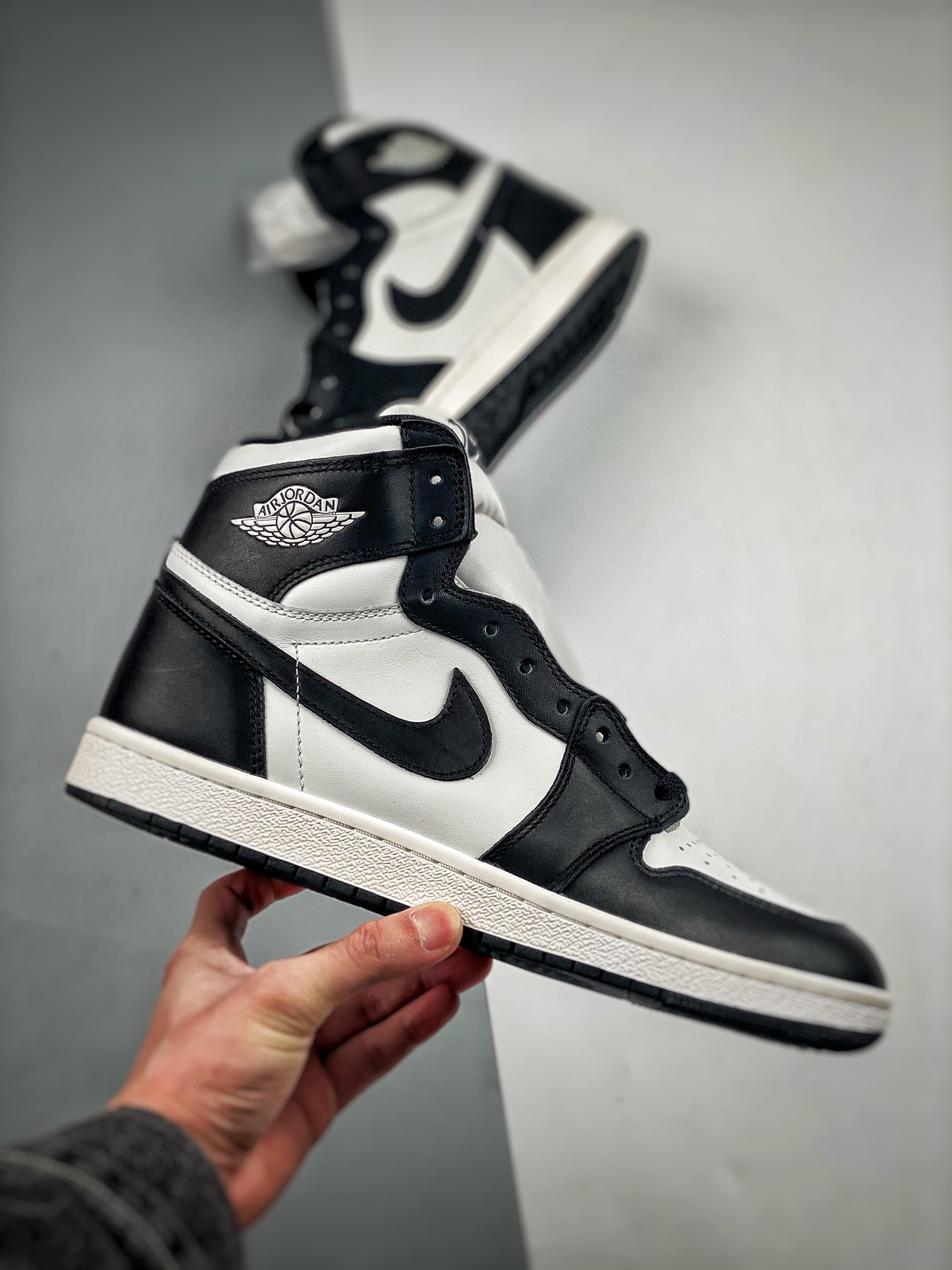 Air Jordan 1 High OG Black White BQ4422-001 For Sale