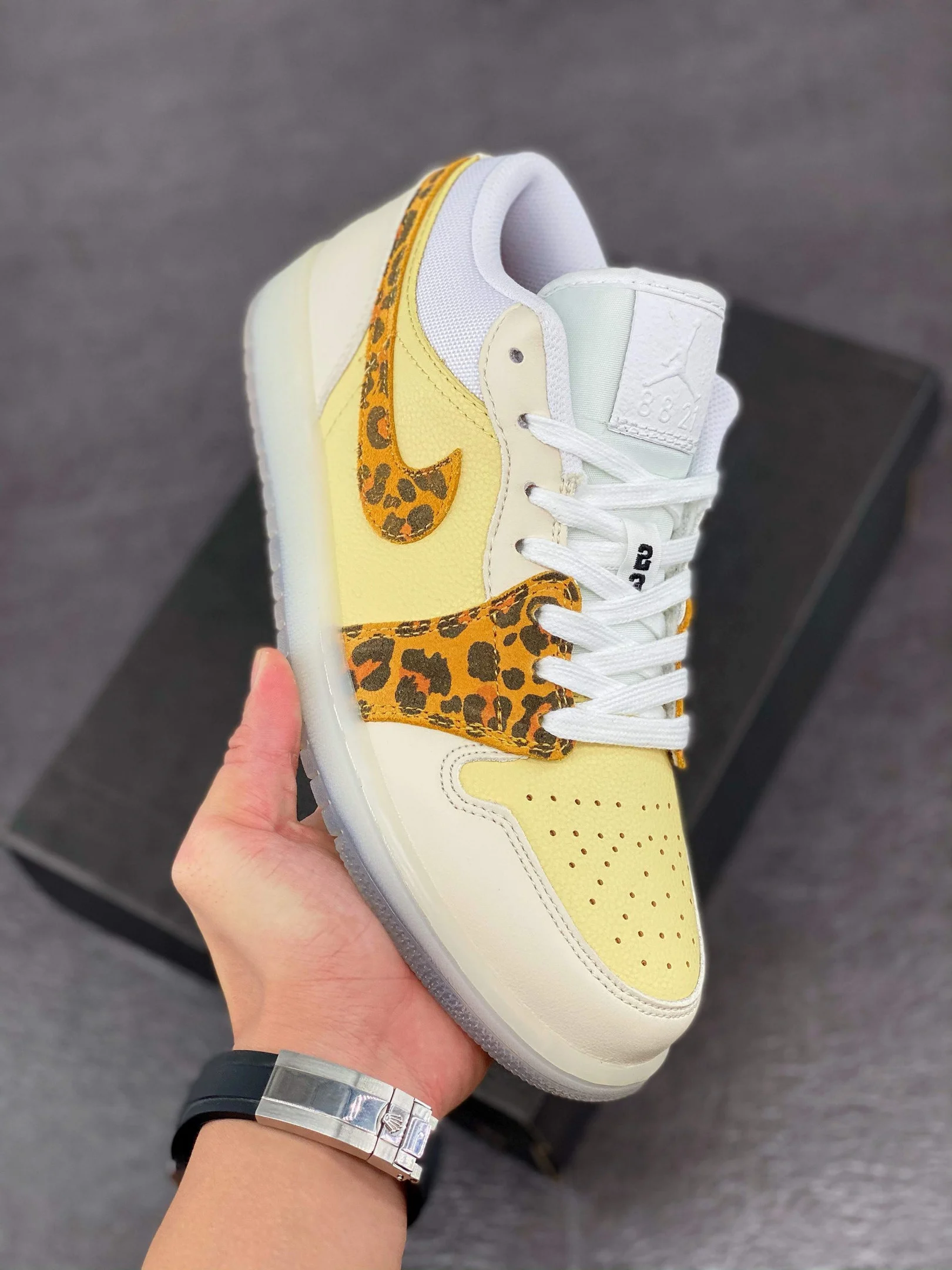 Air Jordan 1 Low SNKRS Day Yellow Sail DN6998-700 For Sale